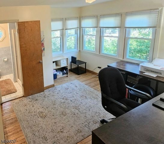 121 W Hanover Ave, Morris Plains Boro, NJ 07950