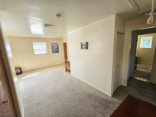 121 W Hanover Ave, Morris Plains Boro, NJ 07950