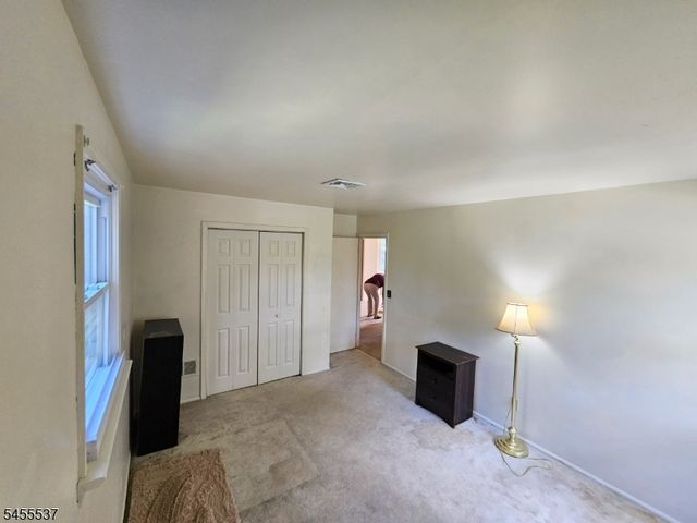 121 W Hanover Ave, Morris Plains Boro, NJ 07950