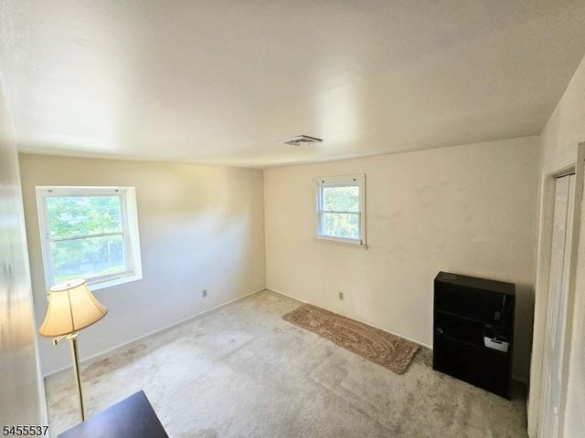 121 W Hanover Ave, Morris Plains Boro, NJ 07950