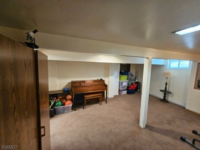121 W Hanover Ave, Morris Plains Boro, NJ 07950