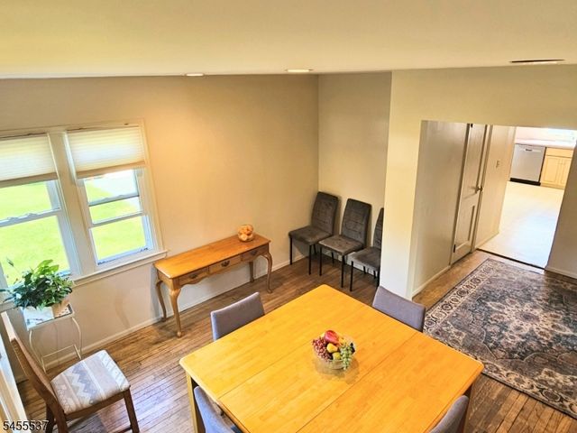 121 W Hanover Ave, Morris Plains Boro, NJ 07950