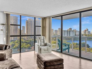 3731 N Country Club Drive 1223, Aventura, FL 33180
