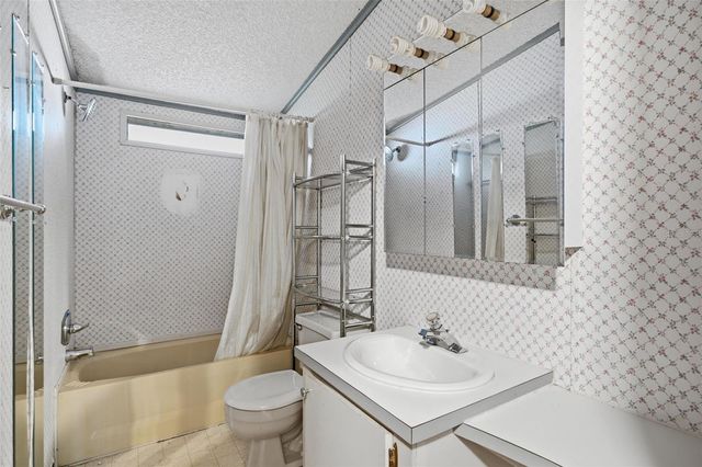 6594 N GOLD LEAF POINT, Dunnellon, FL 34433