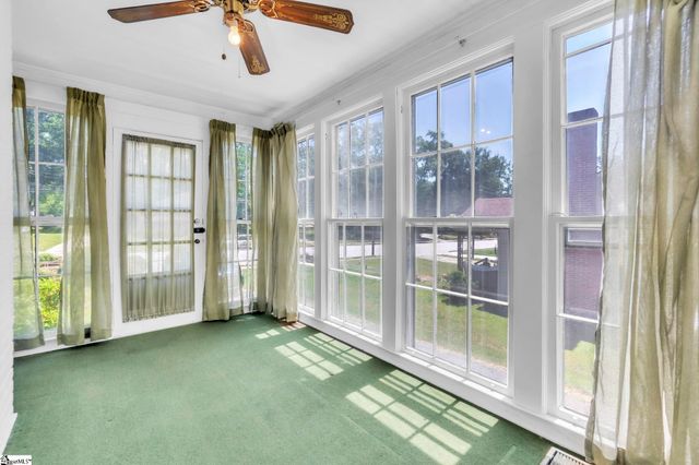 621 Church Street, Laurens, SC 29360
