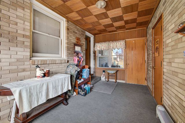 838 South State Street, Geneseo, IL 61254