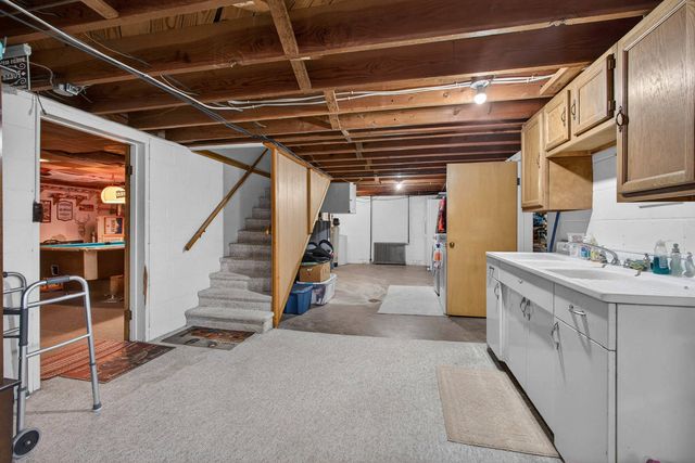 838 South State Street, Geneseo, IL 61254