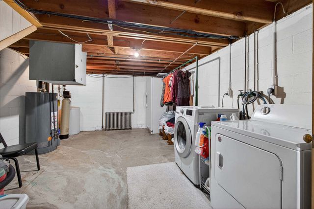 838 South State Street, Geneseo, IL 61254