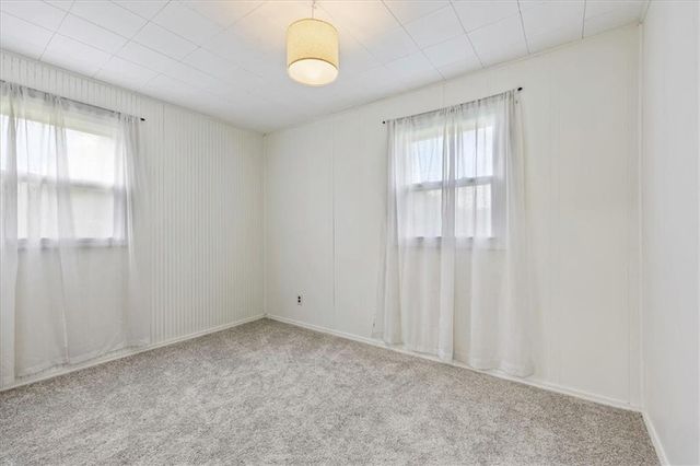 3618 Shawnee Drive, Kansas City, KS 66106