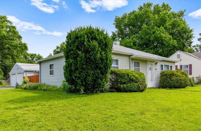 3618 Shawnee Drive, Kansas City, KS 66106