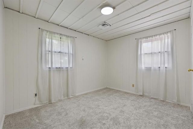 3618 Shawnee Drive, Kansas City, KS 66106