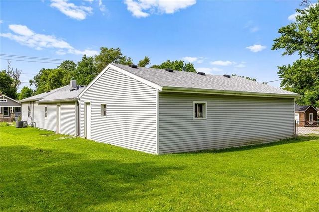 3618 Shawnee Drive, Kansas City, KS 66106