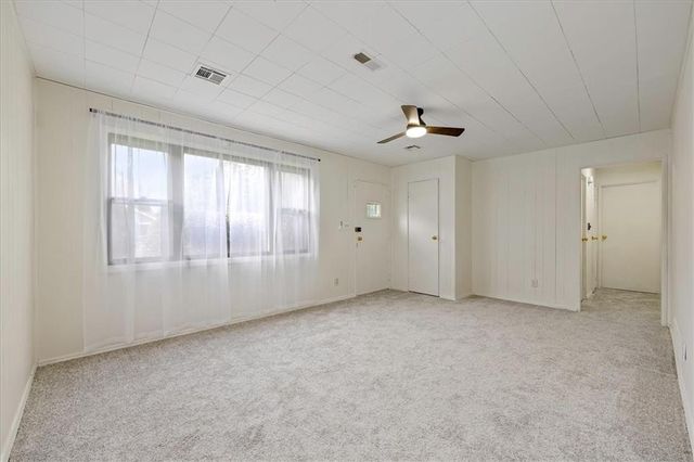 3618 Shawnee Drive, Kansas City, KS 66106