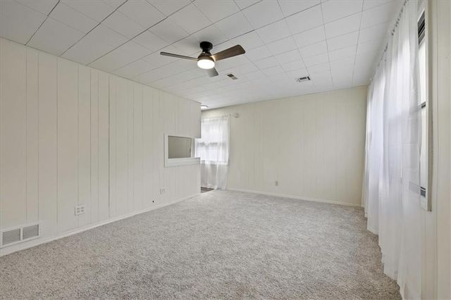 3618 Shawnee Drive, Kansas City, KS 66106