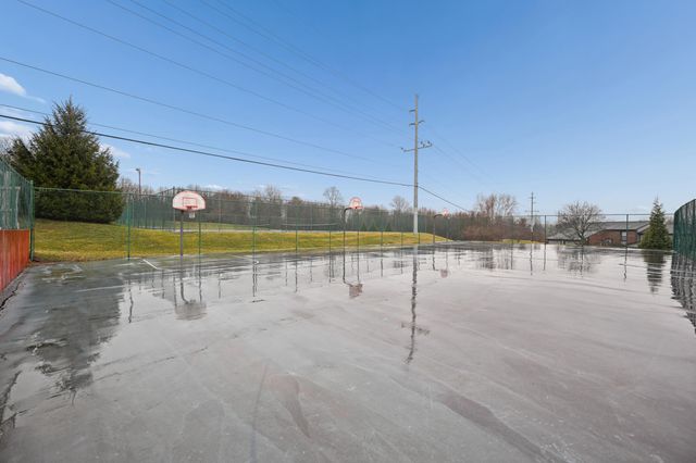 6452 Linkview Court, Florence, KY 41042