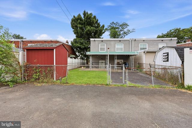 514 EDGEWOOD AVE, Folsom, PA 19033