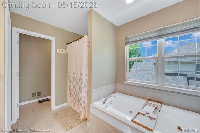 4449 Daniel Drive, Grand Blanc Charter Township, MI 48439