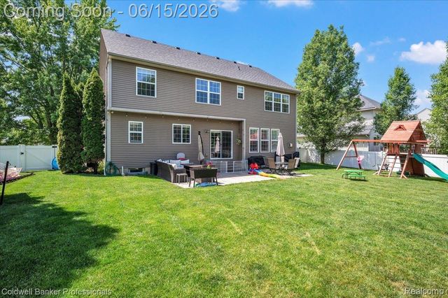 4449 Daniel Drive, Grand Blanc Charter Township, MI 48439