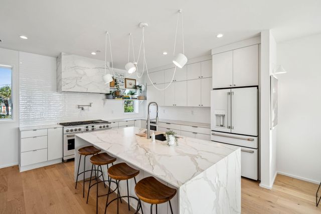 1579 E Ashley Avenue, Folly Beach, SC 29439