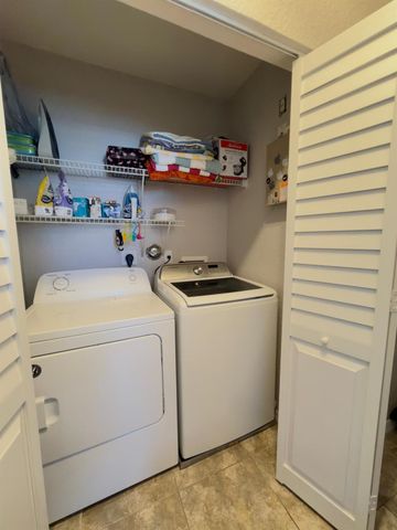 1560 SE Wilshire Place 203, Stuart, FL 34994