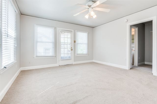 1324 Kings Highway 3, Dallas, TX 75208