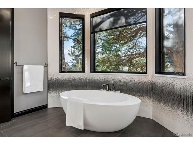 1662 Montane Dr E, Golden, CO 80401