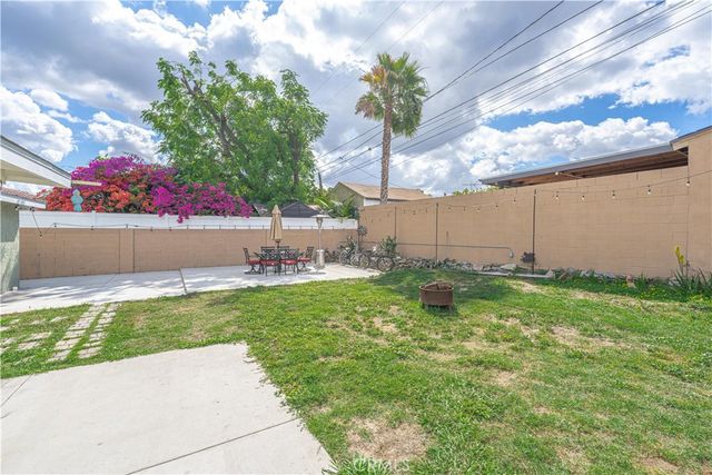2106 W Olive, Fullerton, CA 92833
