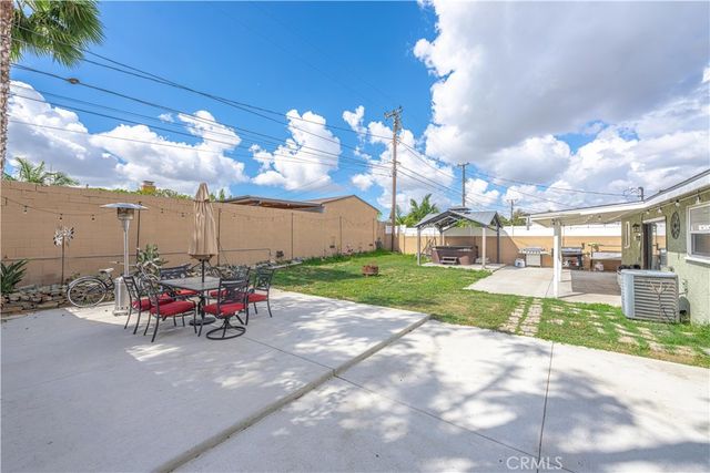 2106 W Olive, Fullerton, CA 92833