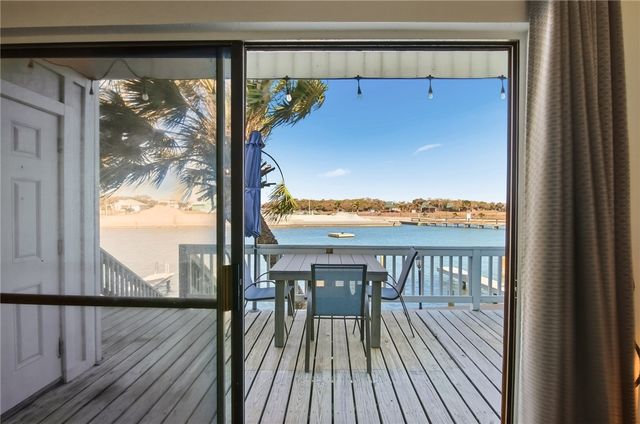 2292 N Fulton Beach Road 505, Rockport, TX 78382