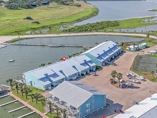 2292 N Fulton Beach Road 505, Rockport, TX 78382