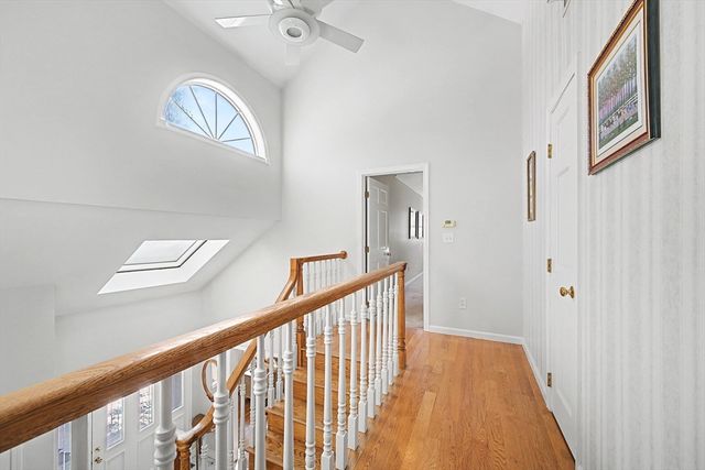 79 Country Club Dr, Northbridge, MA 01588