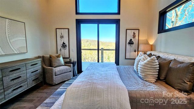 52 Hidden Grouse Lane, Sapphire, NC 28774