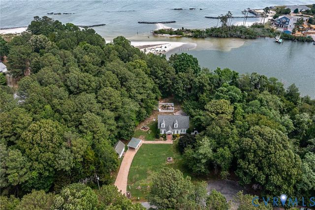 39 Anne Ct, Heathsville, VA 22473