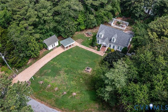 39 Anne Ct, Heathsville, VA 22473