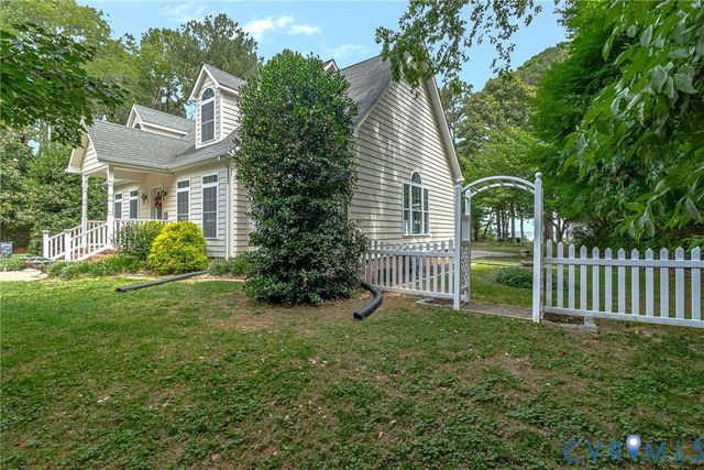 39 Anne Ct, Heathsville, VA 22473
