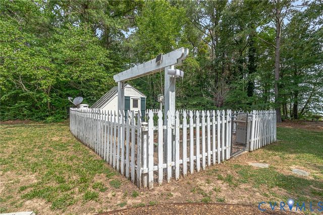 39 Anne Ct, Heathsville, VA 22473