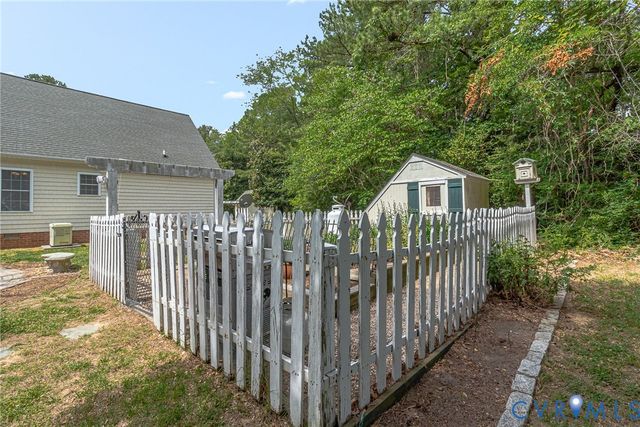 39 Anne Ct, Heathsville, VA 22473