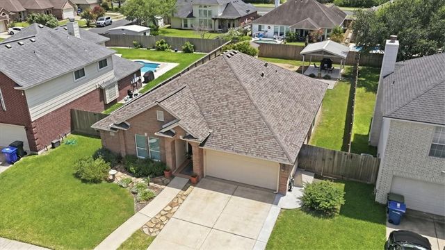 5329 High Bank Dr, Corpus Christi, TX 78413