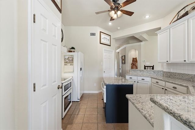 5329 High Bank Dr, Corpus Christi, TX 78413