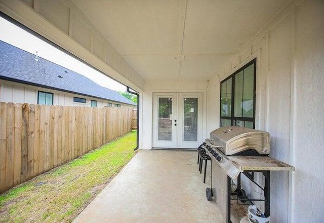 1003 S 10th St., Leesville, LA 71446