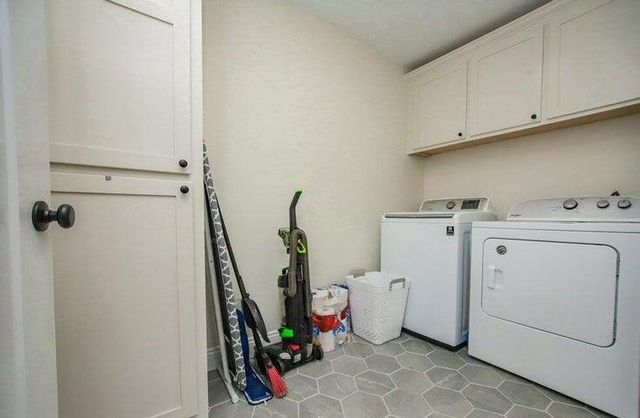 1003 S 10th St., Leesville, LA 71446