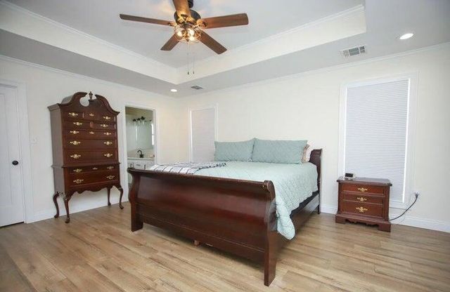 1003 S 10th St., Leesville, LA 71446