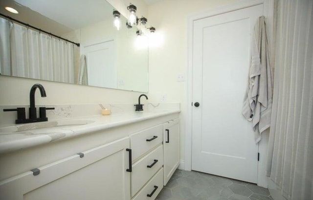 1003 S 10th St., Leesville, LA 71446