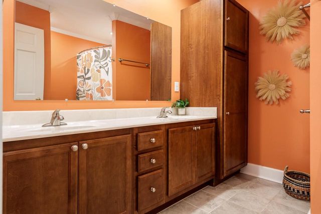 1197 Columbus Circle, Janesville, WI 53545