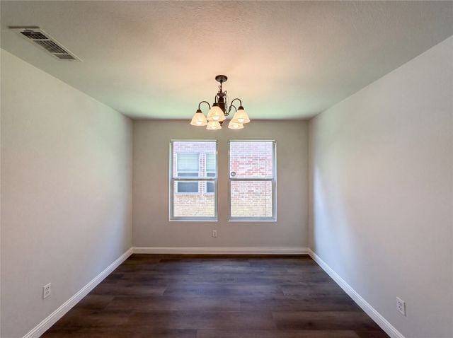 4709 Dogwood Drive, Denton, TX 76208