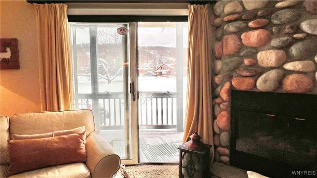 5 Wildflower Apts, Ellicottville, NY 14731