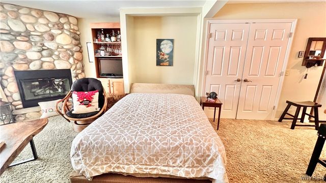 5 Wildflower Apts, Ellicottville, NY 14731