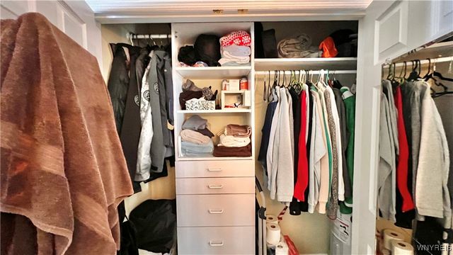 5 Wildflower Apts, Ellicottville, NY 14731