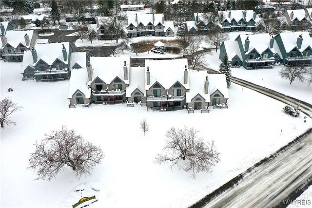 5 Wildflower Apts, Ellicottville, NY 14731