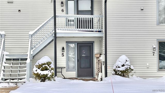 5 Wildflower Apts, Ellicottville, NY 14731